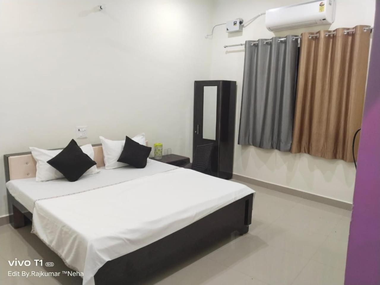 Hotel Jaanvi Orchha Εξωτερικό φωτογραφία